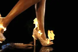 新鞋磨脚？这样做百分百管用！舒服才是真谛啊！妹纸图片