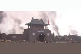 日导演拍摄的：卢沟桥事变中日军大肆入侵，并且决定扩大战争