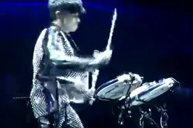 林俊杰现场打鼓！！太帅了，粉丝福利呀！！