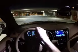 典型的美式大块头 深夜试驾2017款凯迪拉克凯雷德视频封面