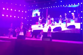 五分钟长视频来了！给你们听听我们村里人唱的歌！