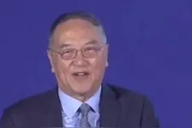 #柳传志 ：企业不能光吃碗里不看锅里，不准备锅里的饭肯定没前途。视频封面