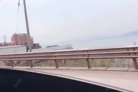 从北京一路南行，来到了美丽福州海边见客户，第一次看大海好激动视频封面