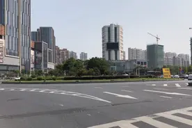 逛完南京六合主城区，发现雄州这边最现代，城建明显上一个台阶视频封面