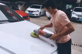 洗车工小夫妻，日收入一千多，这样的工作你愿意做吗视频封面