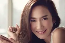 泰国超一线女星Aump惊艳亮相，接连代言中国，不愧是人气女王视频封面