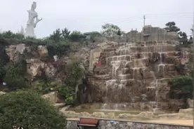 山东仅有的4个高速公路百强服务区之一的沂源服务区，还是3A景区视频封面