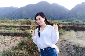 一首门丽情歌对唱《哥哥妹妹》，唱的甜蜜动听！