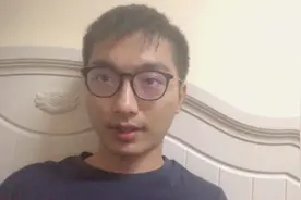 本科舍友结婚啦，开心之余小何又有点纠结，随多少人情钱呢？纠结