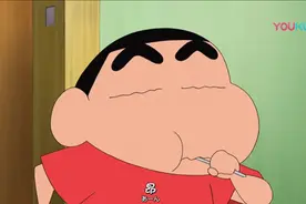 蜡笔小新：小新爸爸终于升职当上部长了，真是不容易啊！视频封面