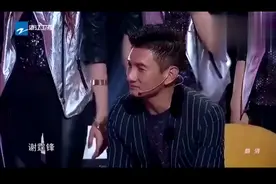 谢霆锋带领一群美少女演唱《黄种人》，炸翻全场！