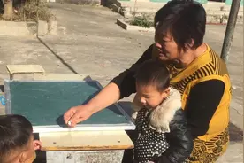 昔日热闹的学校为何变的冷冷清清 就连学生也只剩一个？