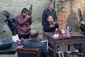 鹿邑桑园《杨氏唢呐》，这乐队太齐全了！视频封面