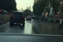 鹰潭商业街胜利路，也挺繁华的