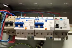 家里选漏电保护器1P还是2P好，别感觉无所谓，老电工教你选