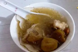 有咳嗽的人，不妨试试这个广东靓汤，一人一大碗，好喝又润肺！