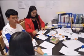 大家知道大学生周五下午怎么过吗？这就是大学生活，太有意义了！