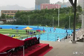 曹县一中4*100米冠军视频封面