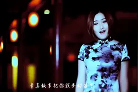云菲菲《小小新娘花》，童真故事，把梦幻留下图片