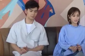 主演 李一桐 陈星旭 爆料拍摄《新射雕》内幕视频封面