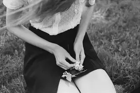 满满的幸福句子：爱你是我一生无悔的决定图片