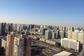 城市的发展，东西的差距-记录郑州的变迁图片
