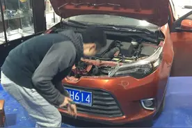 日系车雷凌改装大灯，六个透镜亮瞎了！图片
