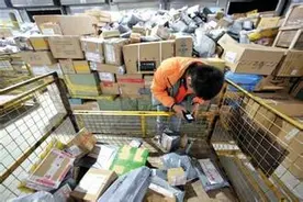 七旬老太莫名“当”上快递员 每天都有电话来问快递图片