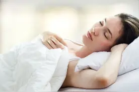 小小感冒竟然引发了颈椎脱位图片