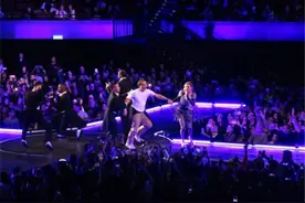 悠悠闲云：陈奕迅变麦当娜演唱会小粉丝遭吐槽图片