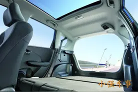 汽车巧变床车   你的爱车也可以！图片