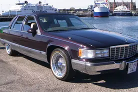 它是美国总统座驾延续，内饰动力各方面完爆美BMW5和A6！图片