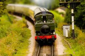 真假世界：世界最大的火车模型沙盘—德国汉堡微缩仙境图片