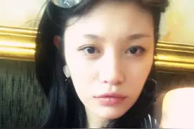 葛荟婕称只要汪峰不找事一切都OK？没修图的素颜满脸痘痘吓死人图片