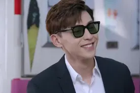 空气中弥漫着爱情的酸臭味……@Angelababy @邓伦 #东方卫视我的真朋友视频封面