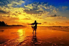 听说假期和轻音乐很配，听首曲子探索心灵吧｜悦读图片