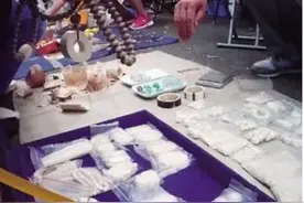 象牙做的工艺品，不是你想卖就能卖！否则下场就和他们一样！图片