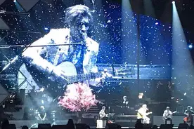 薛之谦赴前妻十年之约：用力爱过的人，说再见时要充满仪式感图片