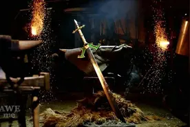 英雄联盟武器实体化汇总：独一无二的阿尔法长剑图片