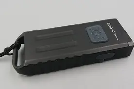 CooYoo USIGNAL U型 迷你便携手电 开箱图片