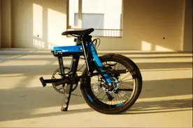 700Bike折叠车银河：外形灵动 工艺出众图片