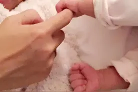 章子怡这样玩儿，求小女儿醒醒的心理阴影面积图片