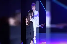 「风车」T-ARA《Reload》首秀之李居丽直拍版视频封面