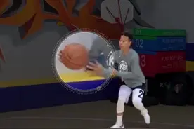  #教练我想打篮球 #哈登后撤步为什么不是走步？时下最流行的双后撤步你真的需要了解一下了！ #篮球 @抖音短视频  视频封面