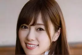 内心住了个逗比屌丝的大美人——白石麻衣图片