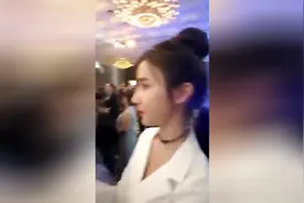 泰国最美双性人Yoshi参加婚礼 男方视角