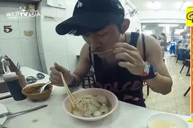 Gino脖子-《泰国美食大搜查》泰国旅游必吃美食推荐，热到流汗都要吃光！视频封面