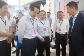 #甘谷 县委书记申君明、县长吴健俩位领导为甘谷辣椒代言、为“陇上椒”辣椒新品牌公益代言！🔥🔥🔥视频封面