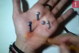 10个最神奇的3D特效妆教程，别问我问什么跪着看视频封面