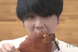 你看起来很好吃华晨宇大展吃肉神功 将节目组肉吃个遍唱歌表谢意图片